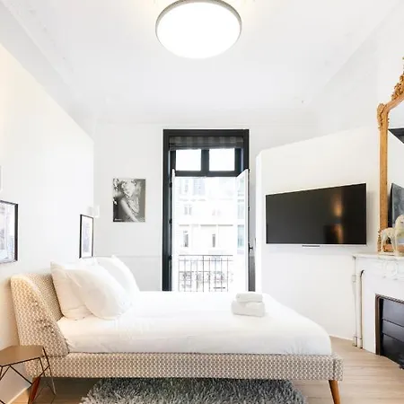 Le Palais De Saint-jean *